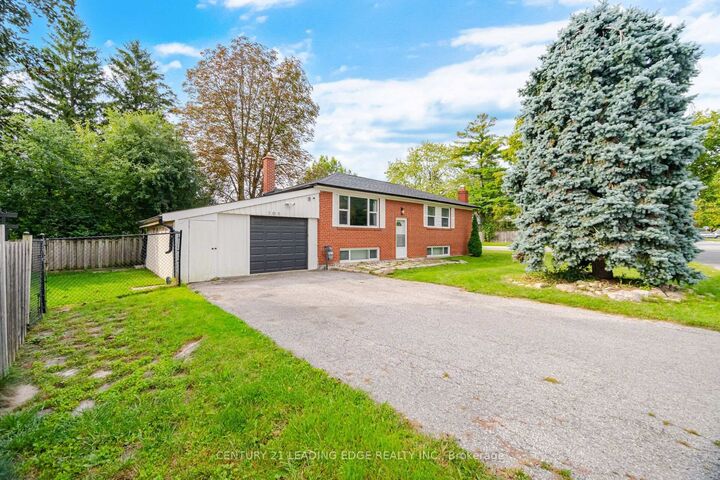 Photo de la propriété: 308 Rupert Avenue ON L4A 1C9