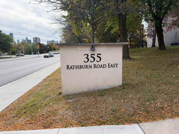 Property Photo:  355 Rathburn Road E 507  ON L4Z 1H4 
