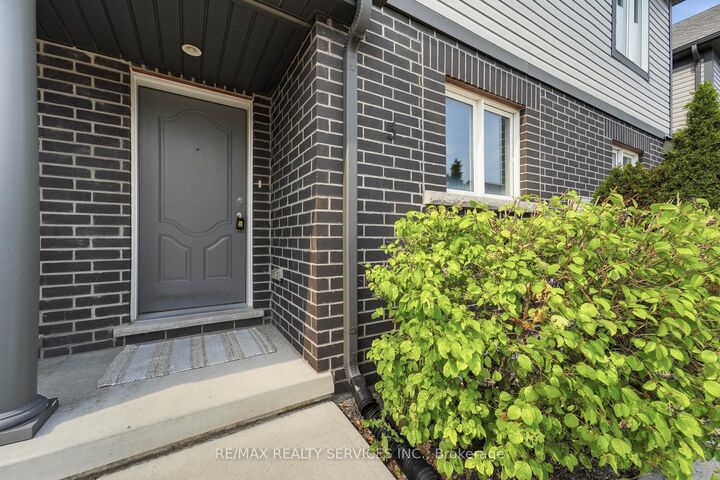 Property Photo:  7768 Ascot Circle  ON L2H 3P9 