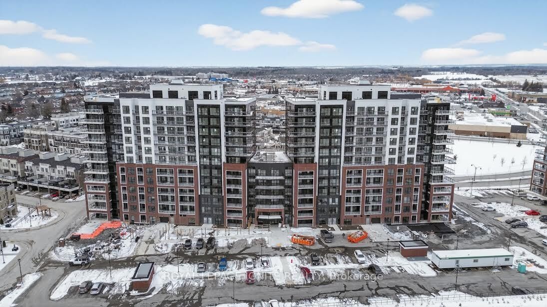 Property Photo:  51 Clarington Boulevard 810  ON L1C 7J8 