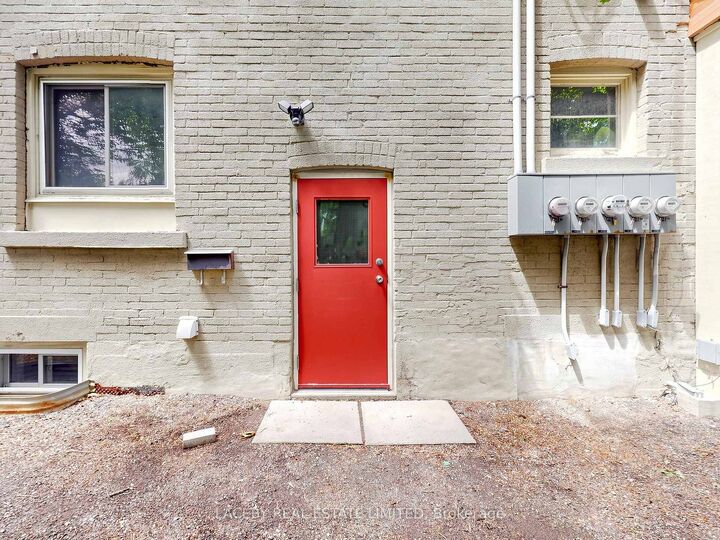 Property Photo:  2163 King Road  ON L7B 1A6 
