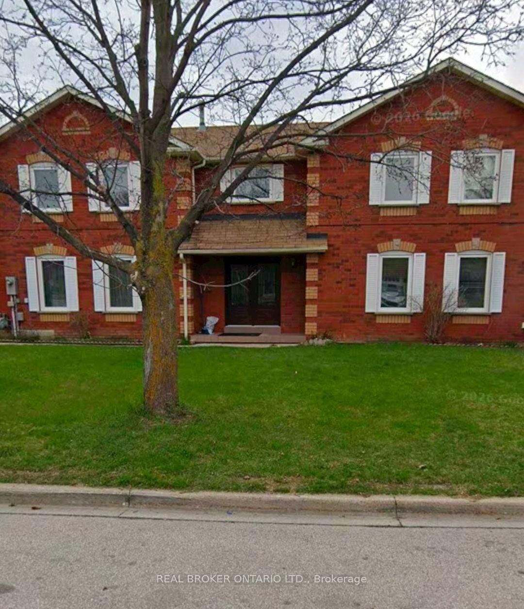 Property Photo:  5683 Shillington Drive  ON L5R 3N5 