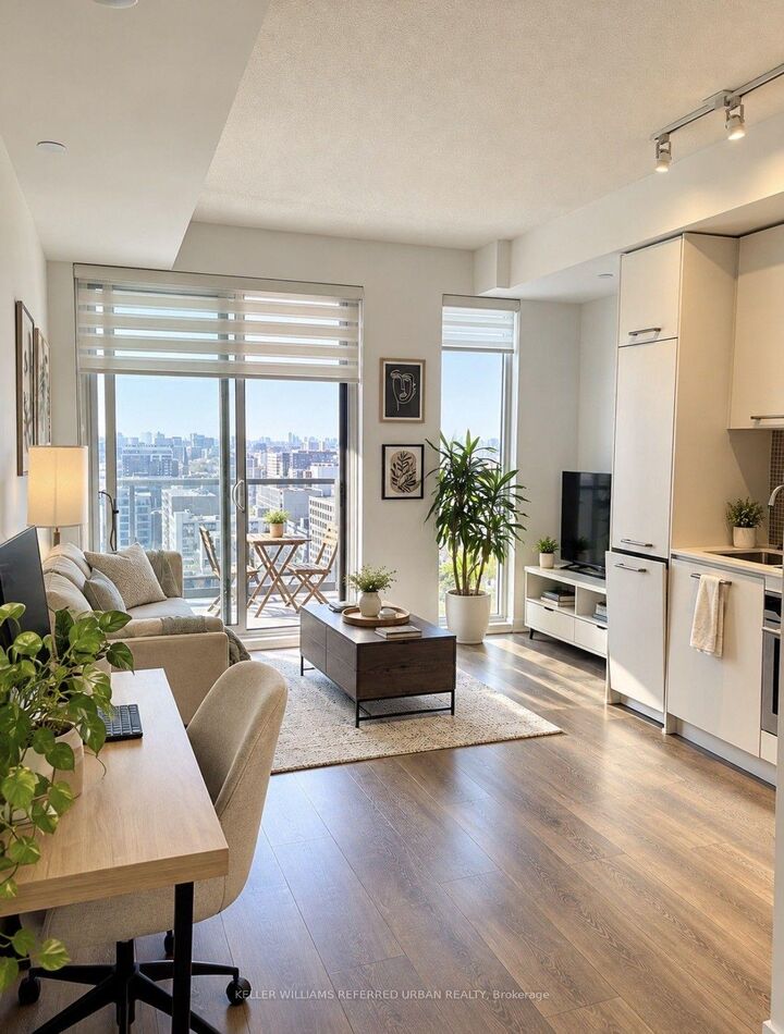 Property Photo:  87 Peter Street 2103  ON M5V 0P1 