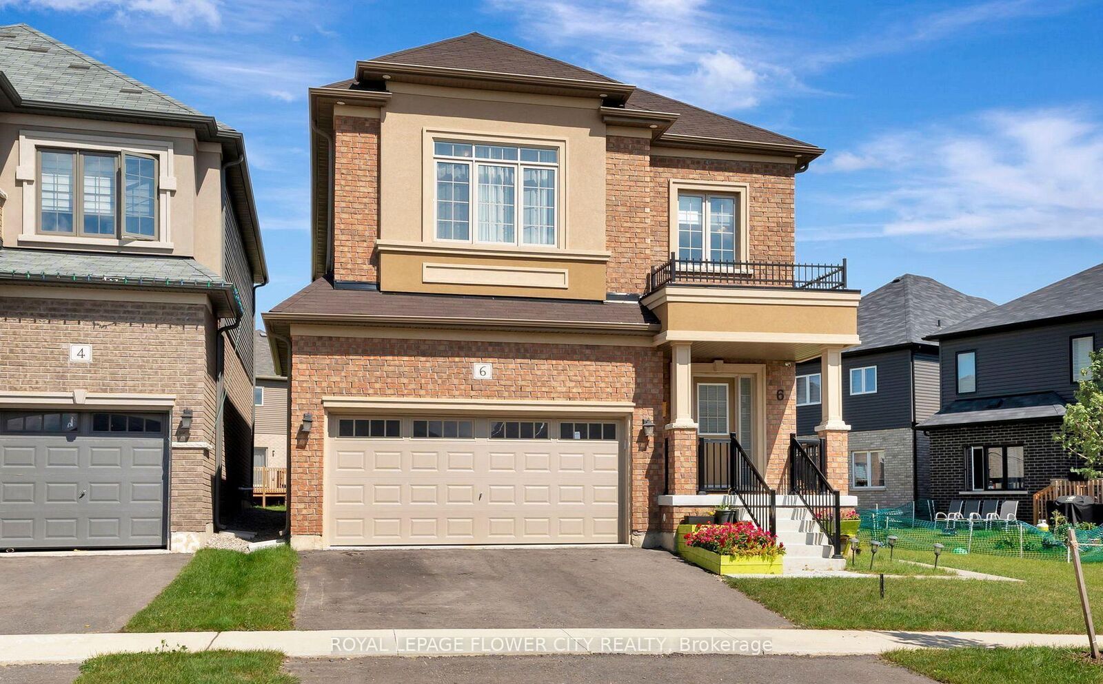 Property Photo:  6 Tarrison Street  ON N3V 0B1 