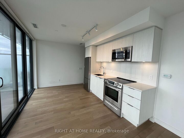 Property Photo:  25 Richmond Street E 2112  ON M5C 0A6 