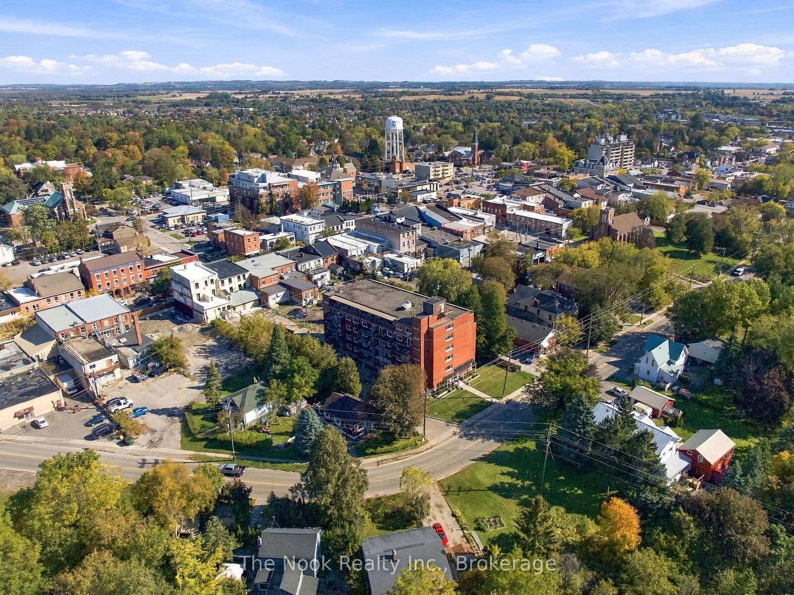 Property Photo:  144 Queen Street 507  ON L1C 1M9 