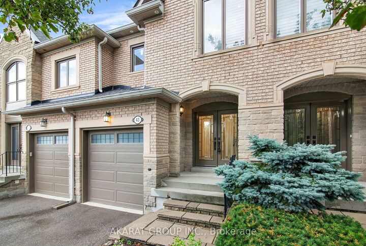 Property Photo:  2250 Rockingham Drive 43  ON L6H 6J3 