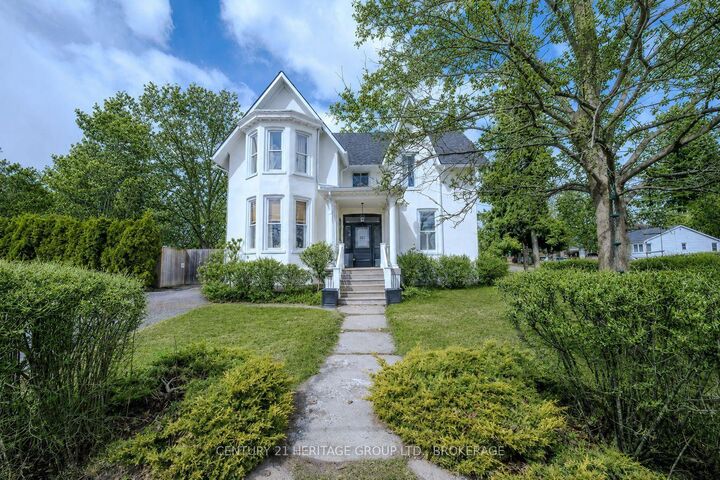 Property Photo: 201 Bridge Street W ON K7R 2E5