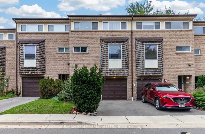 Property Photo:  661 Childs Drive 50  ON L9T 3V7 