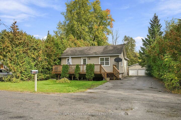Property Photo:  5 Della Street  ON L0E 1R0 