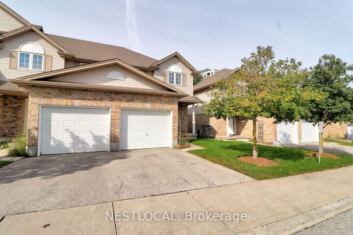 Property Photo:  10 Fallowfield Drive 11  ON N2C 0A4 