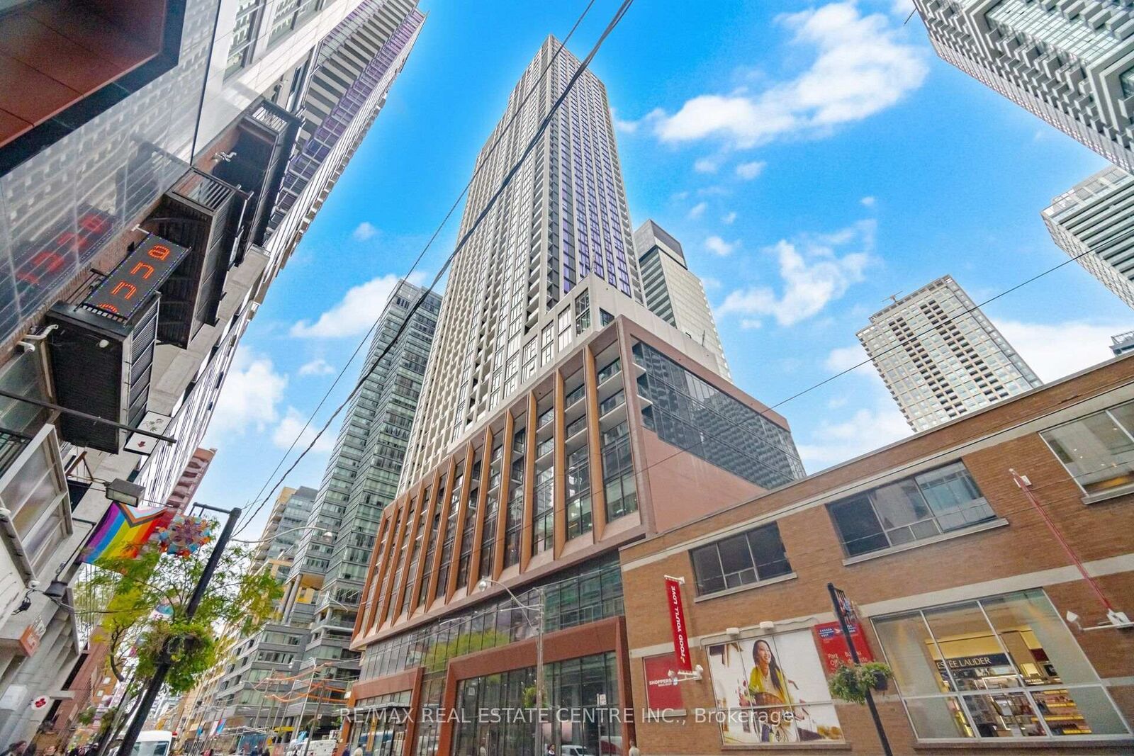Property Photo:  400 King Street W 2219  ON M5V 0X8 