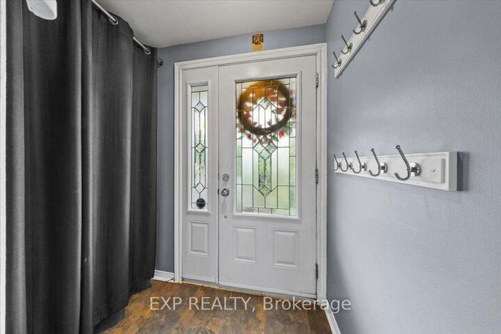 Property Photo:  66 Tedwyn Drive  ON K2J 1T8 