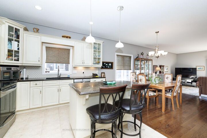 Property Photo:  11 Willson Cross  ON L0S 1E4 