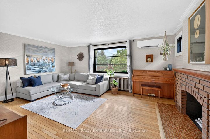 Property Photo:  233 Rosemount Avenue  ON M9N 3C5 