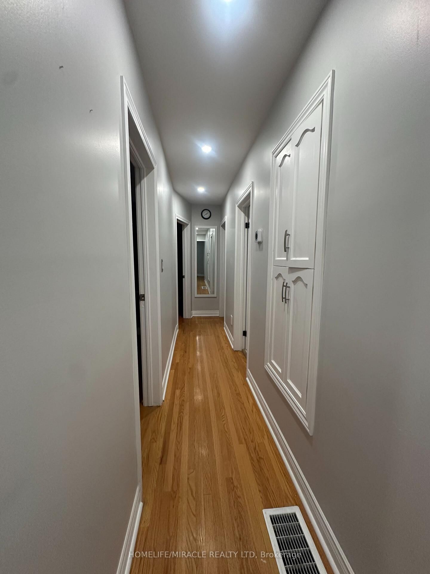 Property Photo:  88 Maywood Road  ON N2C 2A4 