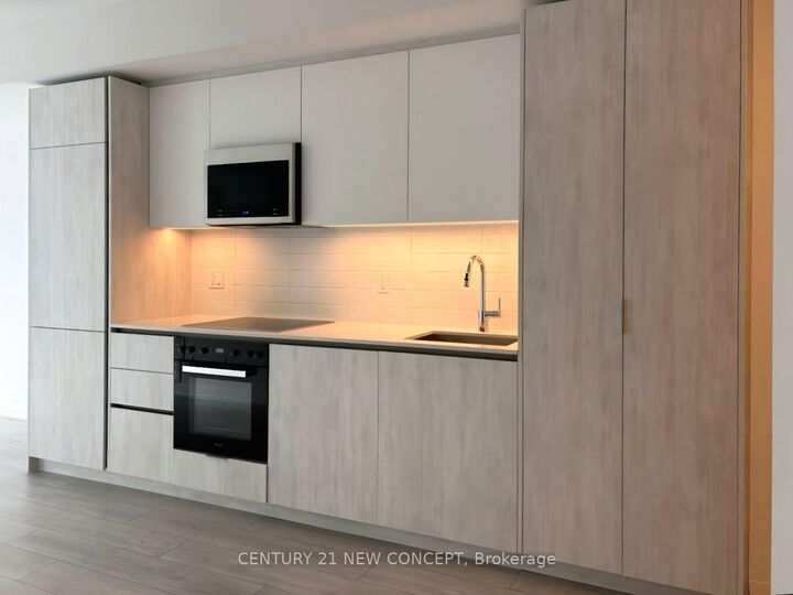 Property Photo:  400 King Street W 2915  ON M5V 0X8 