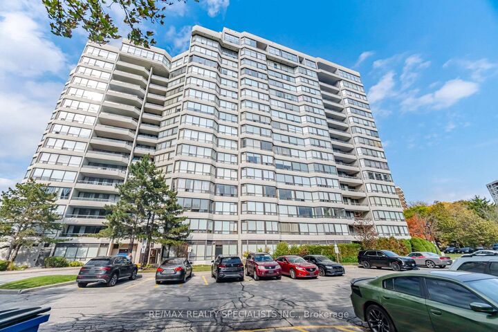 Property Photo:  1131 Steeles Avenue W 306  ON M2R 3W8 