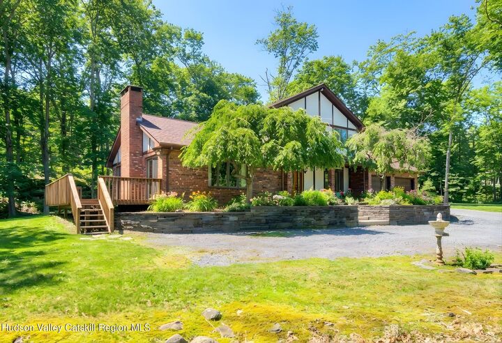 Property Photo:  5 Maverick  NY 12498 