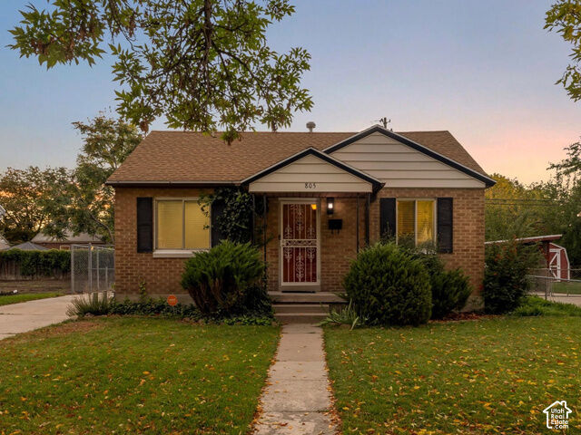Property Photo:  805 N Oakley St W  UT 84116 
