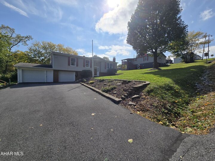 Property Photo:  1413 29th Avenue  PA 16601 