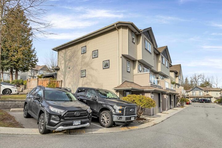 Property Photo:  11229 232 Street 51  BC V2X 2N4 