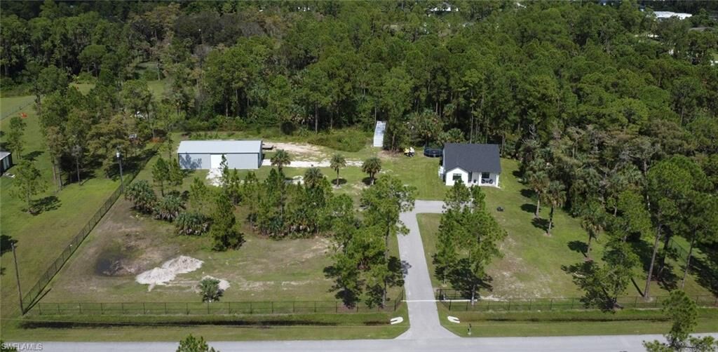 Property Photo:  3039 12th Ave NE  FL 34120 