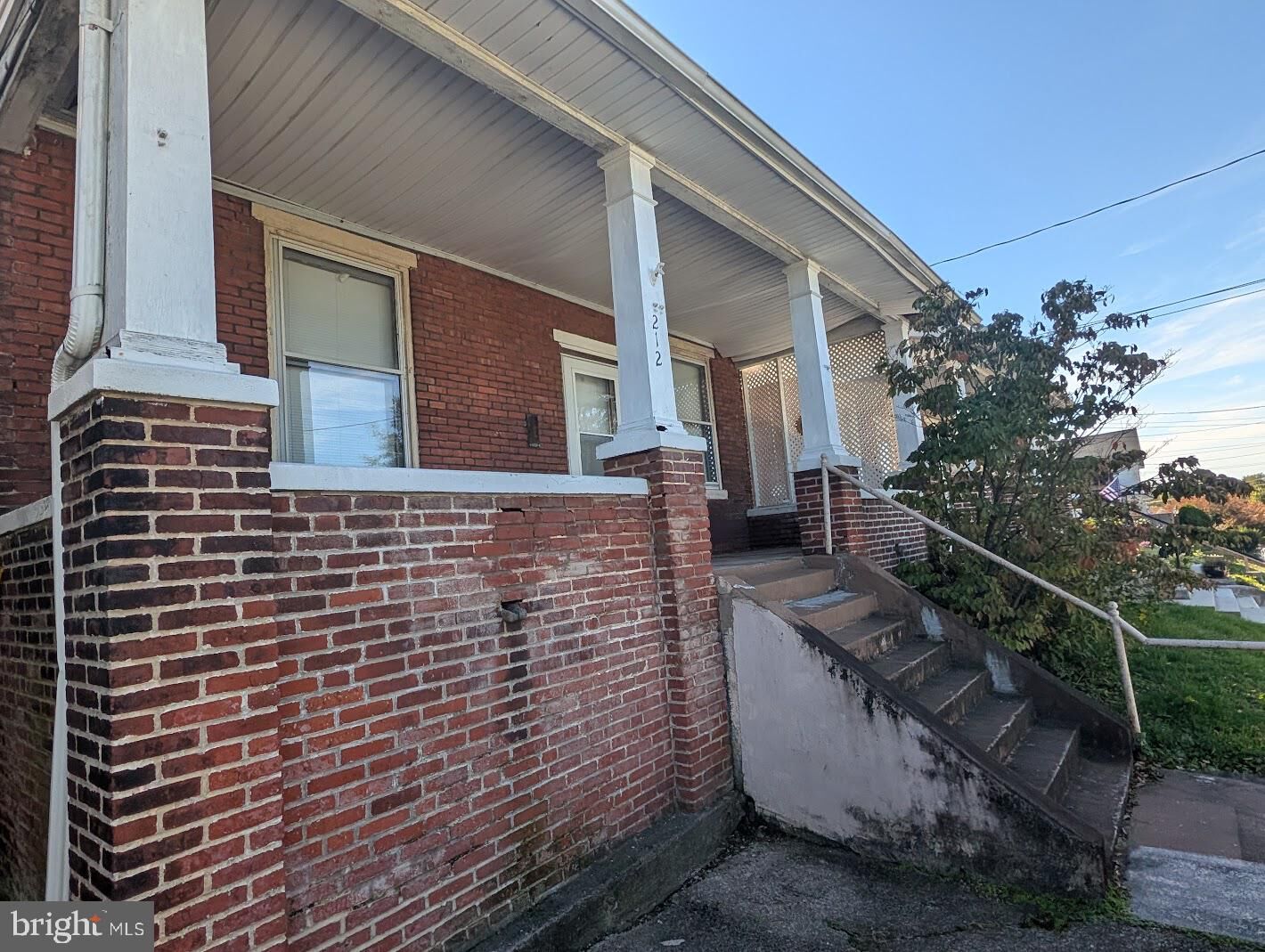 Property Photo:  212 W Dauphin Street  PA 17025 