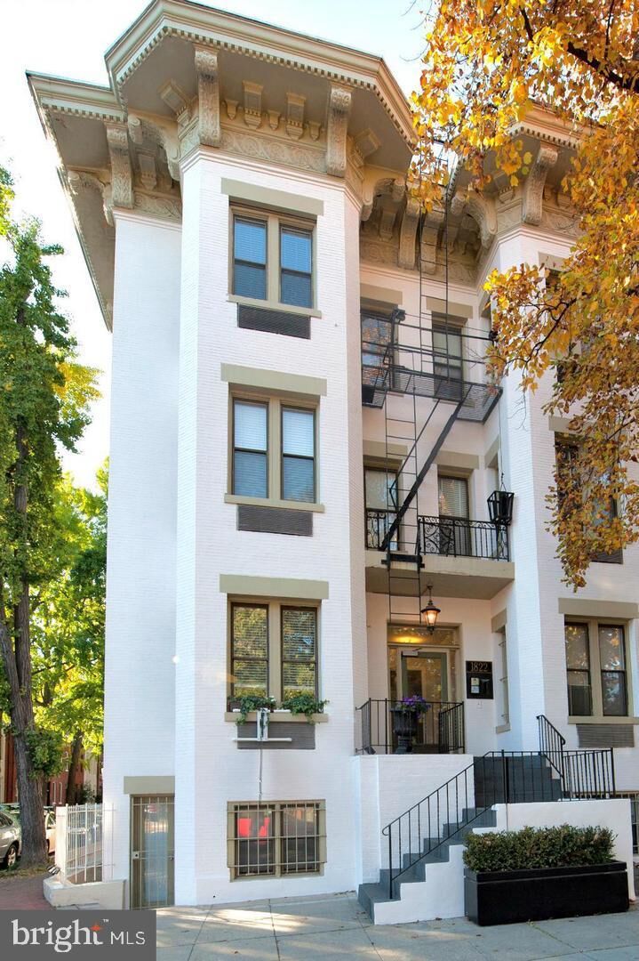 Property Photo: 1822 15th Street NW 205 DC 20009