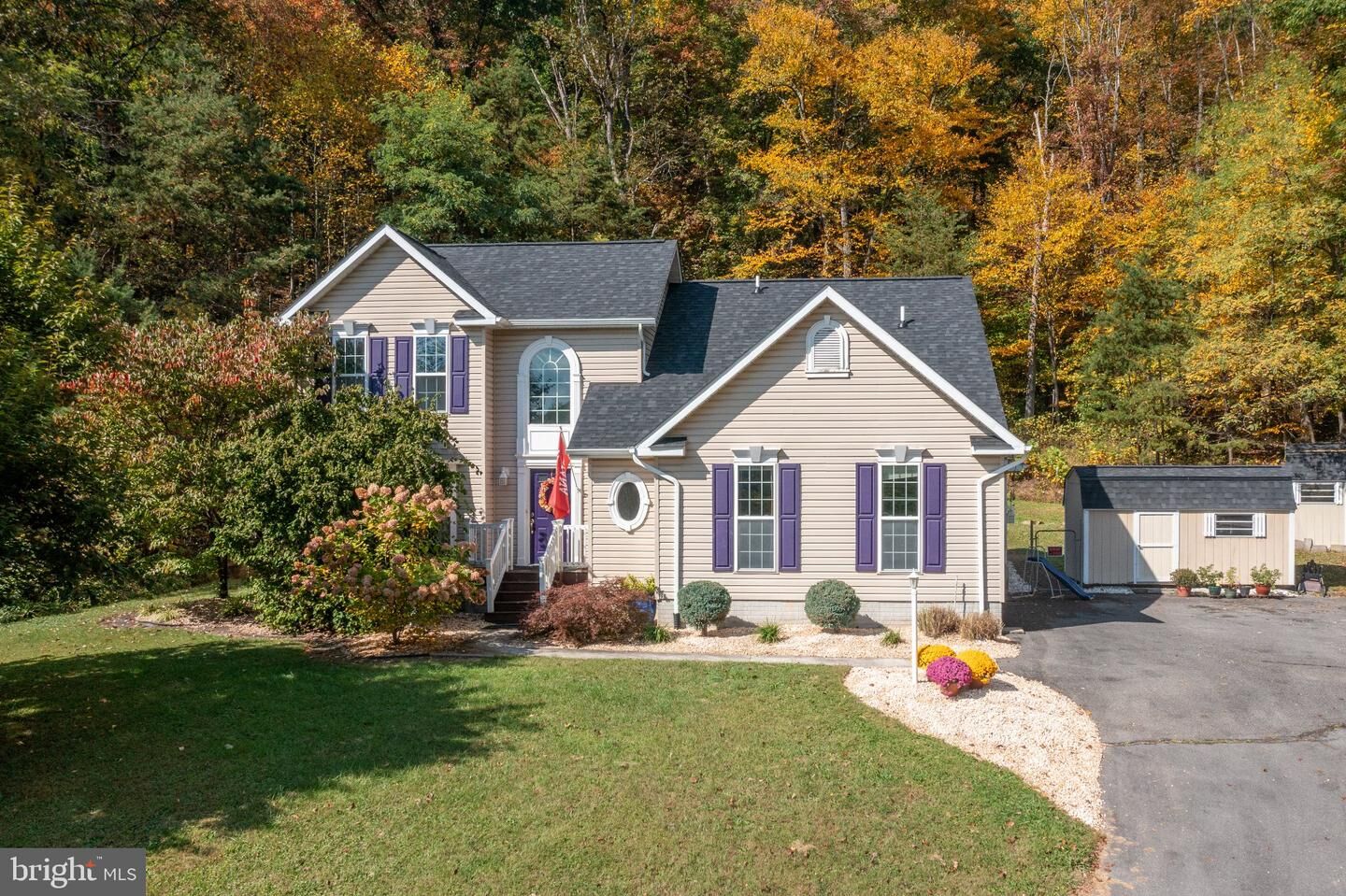 Property Photo:  1406 Piedmont Avenue  MD 21502 