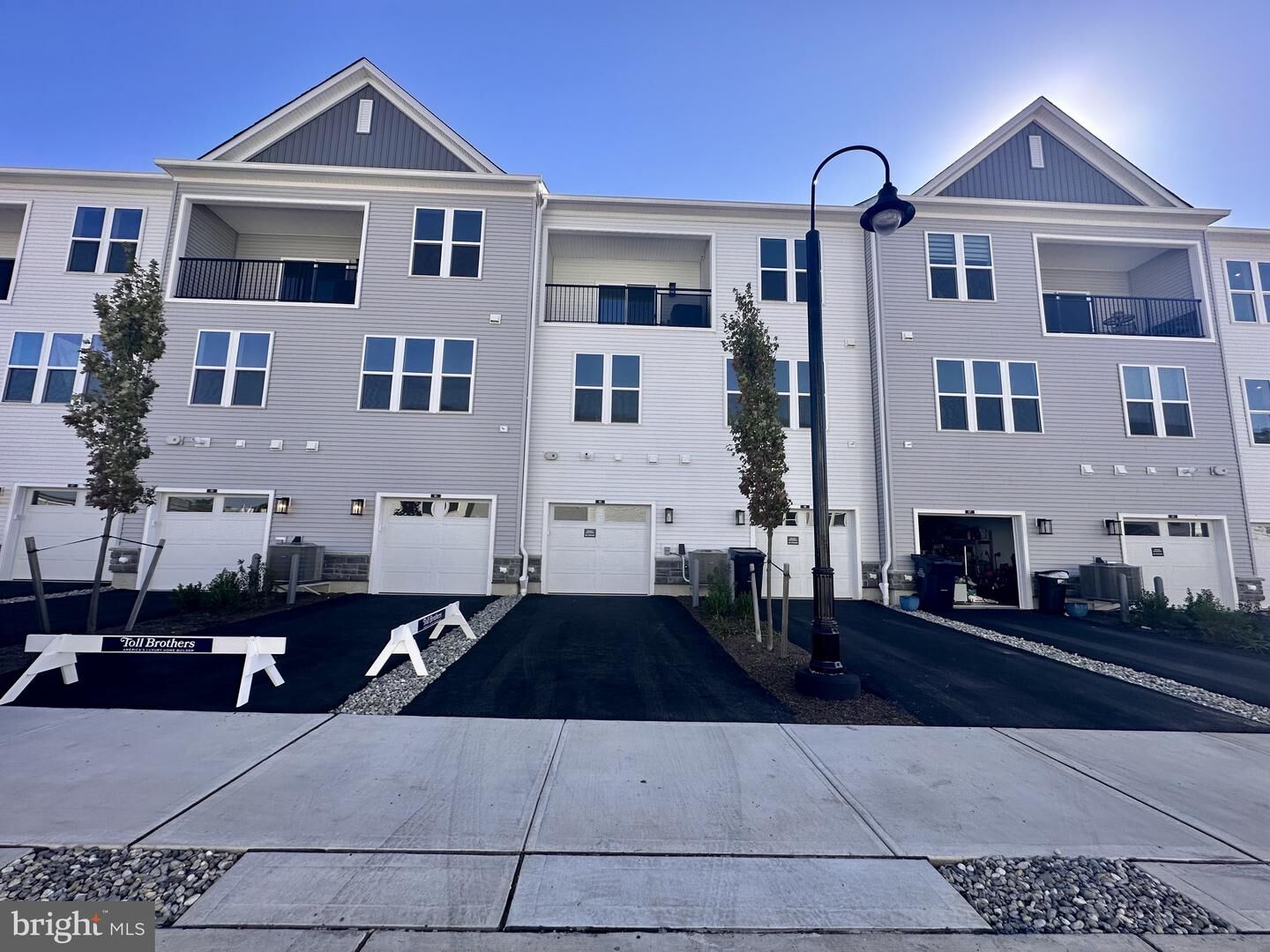 Property Photo:  63 Park Avenue  NJ 08902 