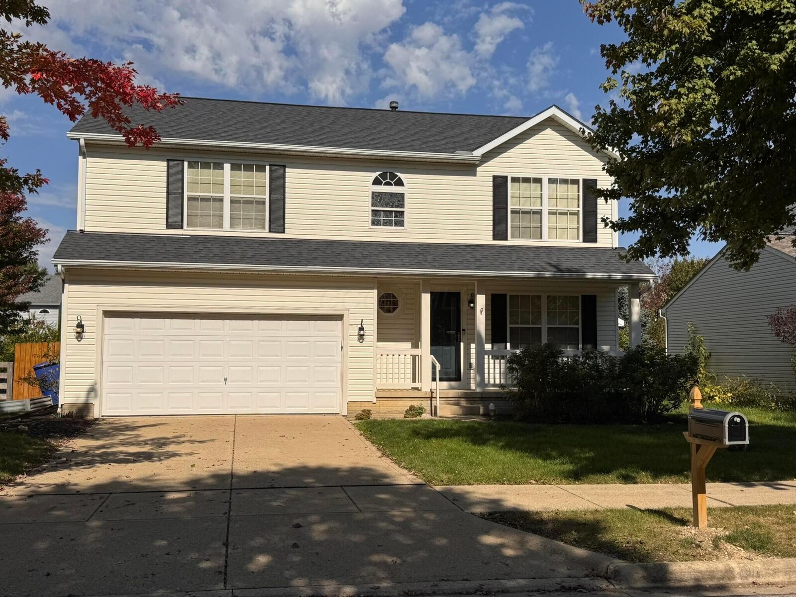 Property Photo:  237 Lofton Circle  OH 43015 