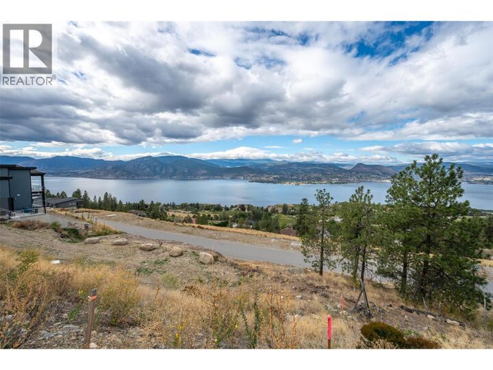 Property Photo:  2533 Kettle Ridge Way  BC V0H 1N1 