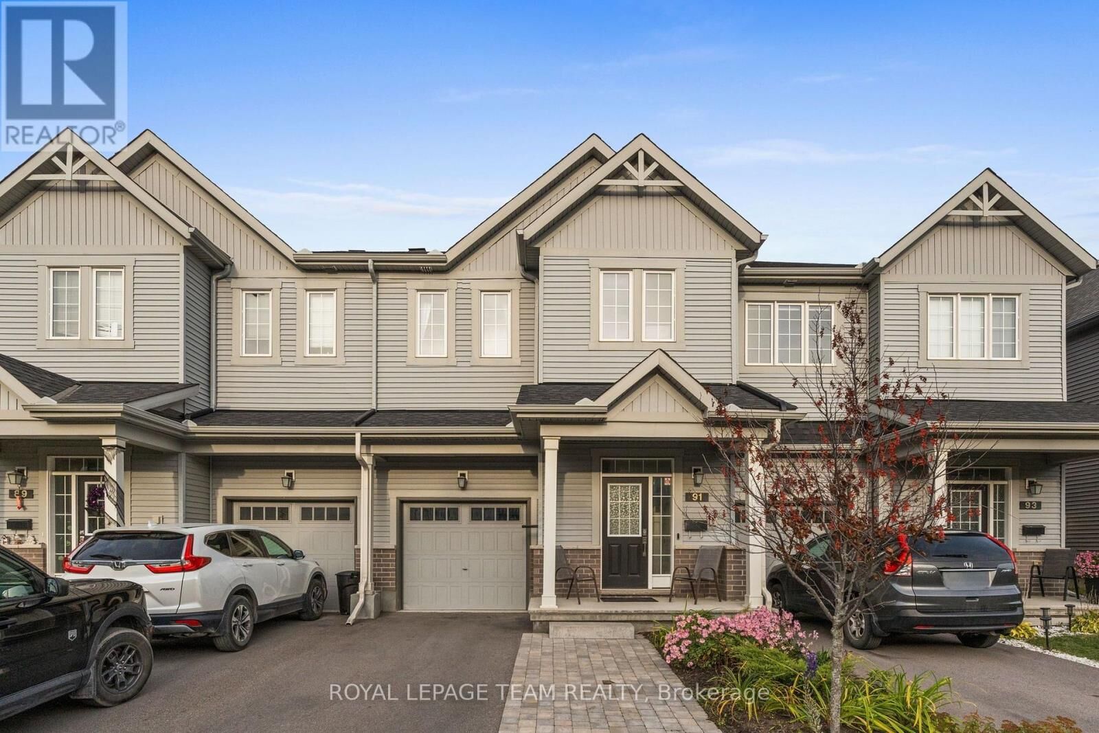 Property Photo:  91 Mesa Drive  ON K2J 6V9 