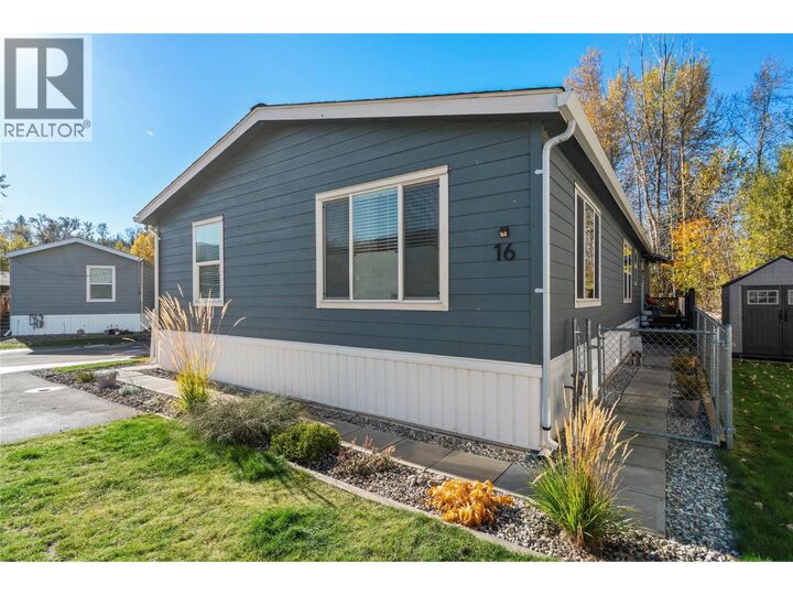 Property Photo: 4811 10A Avenue 16 BC V1E 1C5