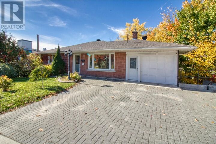 Property Photo:  51 Mackenzie Street  ON P3C 2C1 