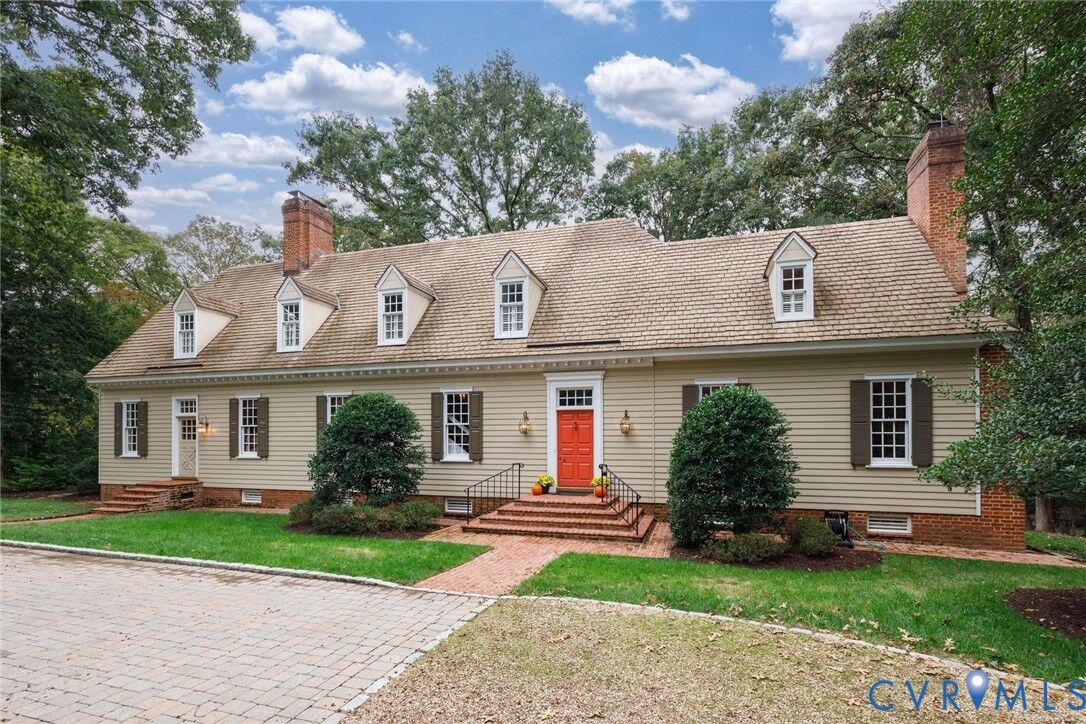Property Photo:  10 Dahlgren Road  VA 23238 
