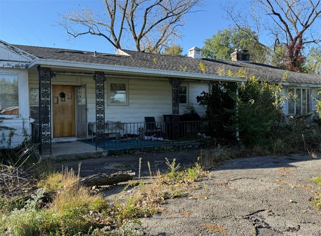 Property Photo:  4500 Dayton Liberty Road  OH 45417 