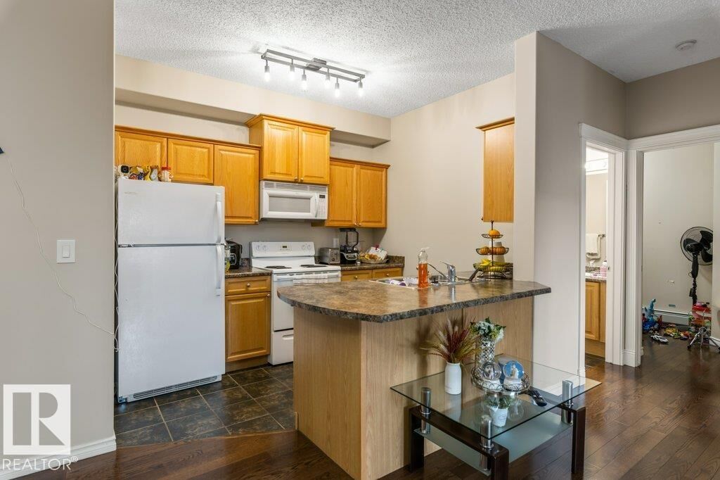 Property Photo:  16807 100 Avenue NW 135  AB T5P 4Z6 