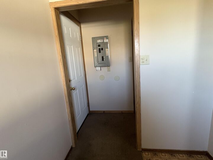 Property Photo:  4902 52 Avenue  AB T0A 1A0 