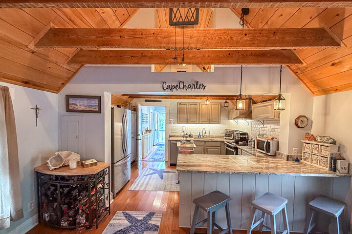 Property Photo:  501 Tazewell Ave  VA 23310 