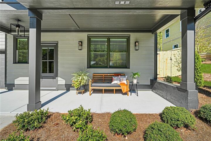 Property Photo: 3214 Robinson Avenue GA 30079