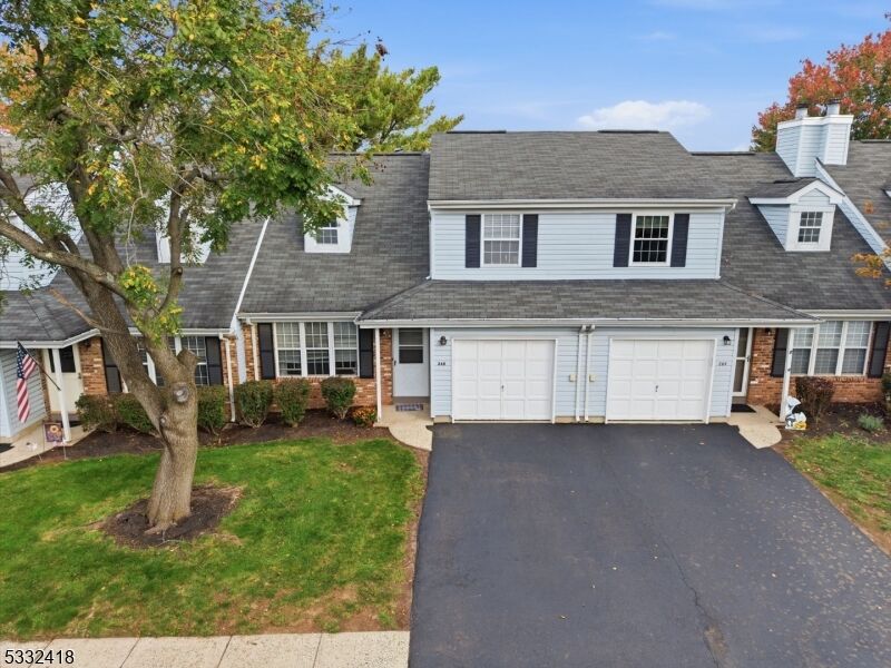Property Photo:  268 Edgeware Ct  NJ 08873 