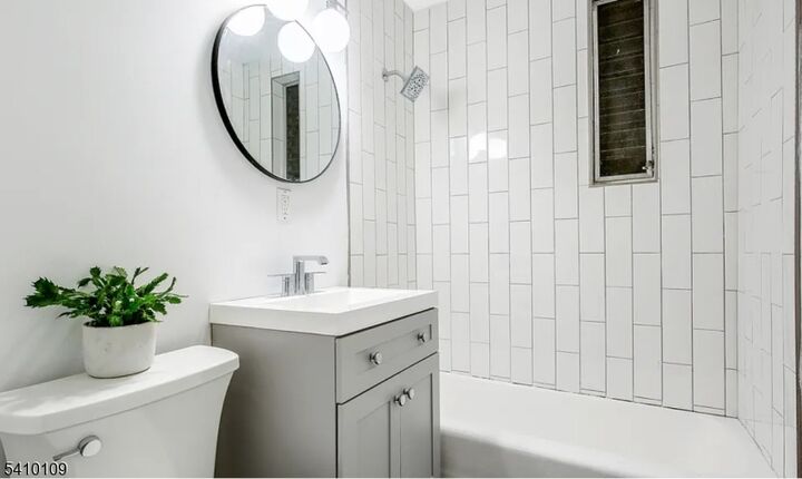 Property Photo:  171 Vose Ave 2G  NJ 07079 