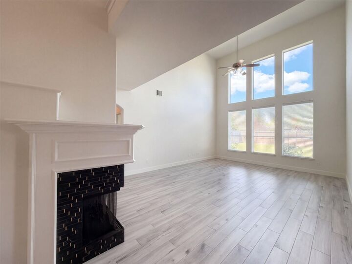Property Photo:  18006 Oakfield Glen Lane  TX 77433 
