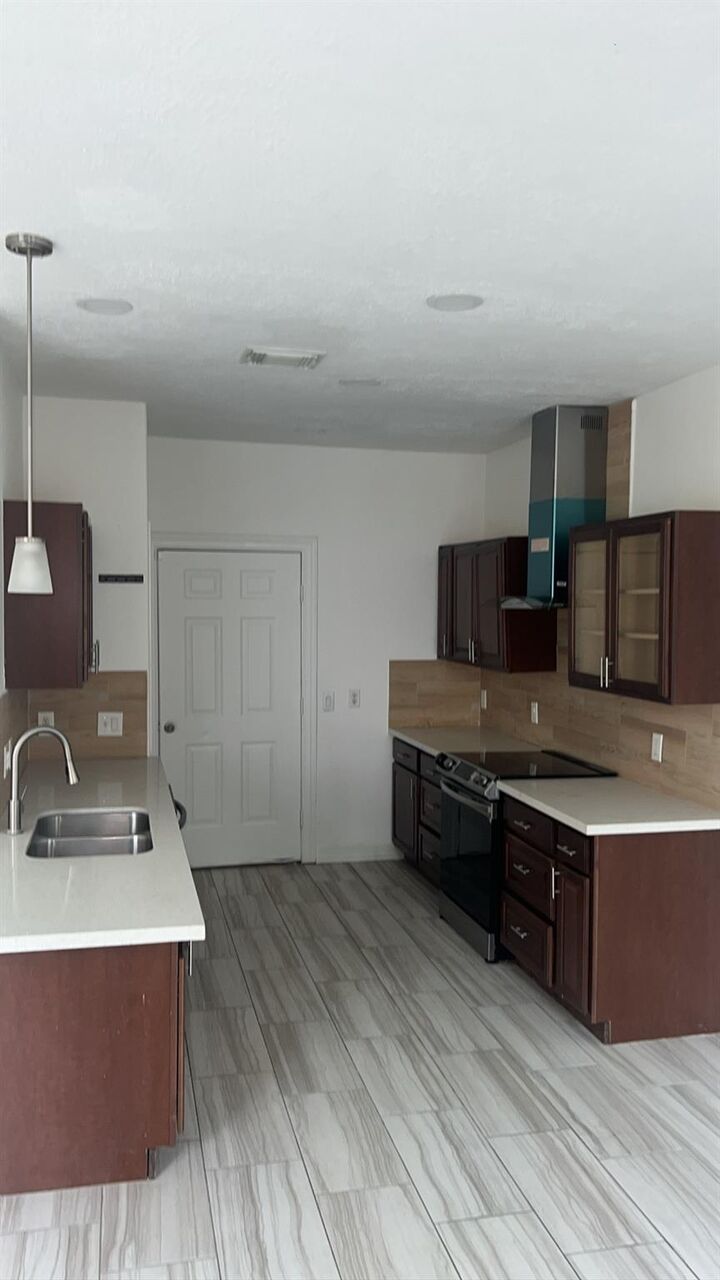 Property Photo:  12607 Panther Villa Court  TX 77099 
