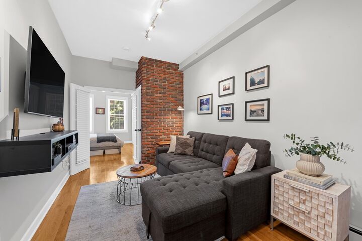 Property Photo:  917 Willow Ave 2N  NJ 07030 