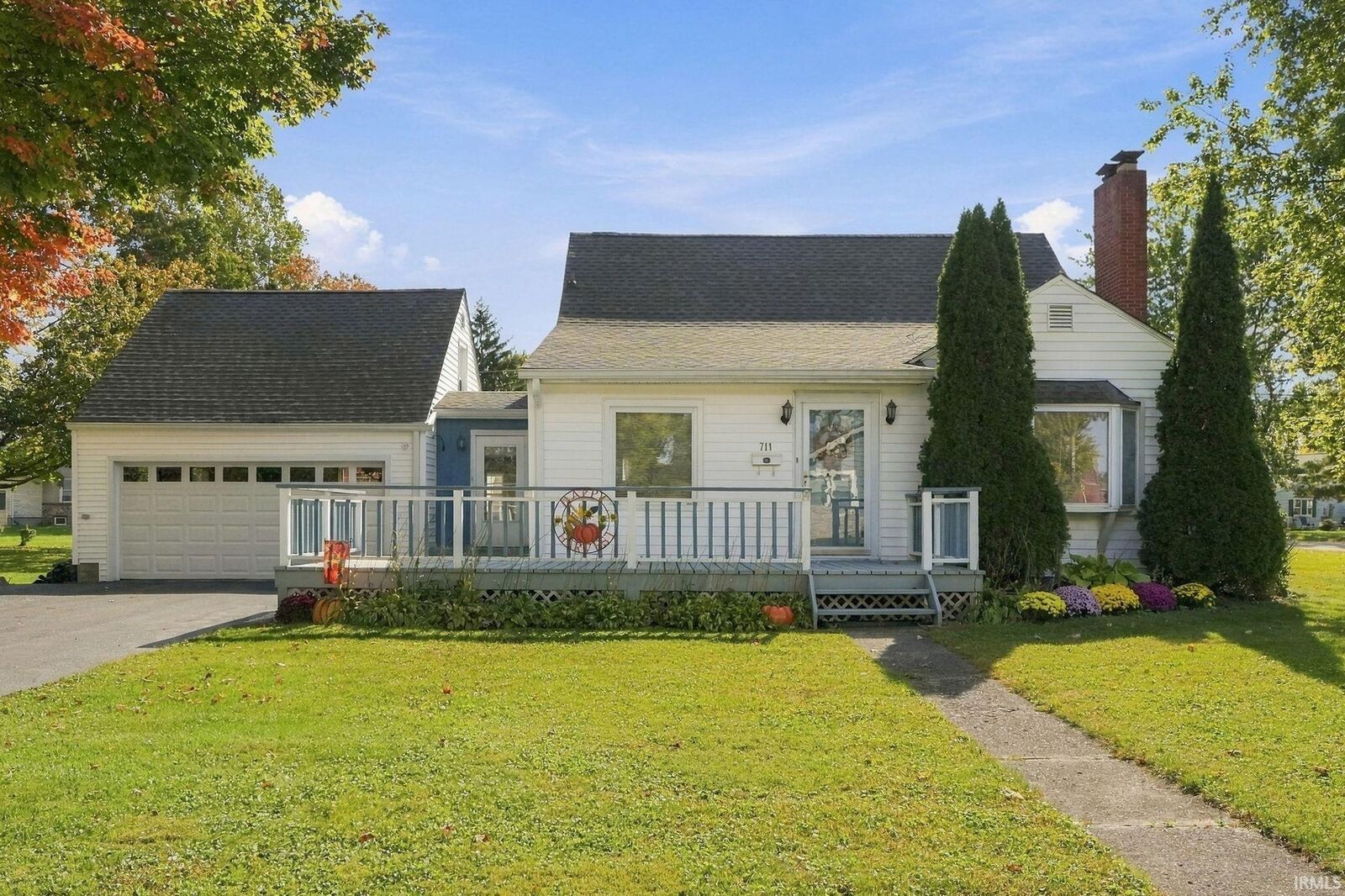 Property Photo: 711 Himes Street IN 46750
