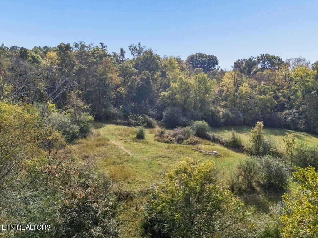 Property Photo: 432 N Farnum St TN 37737