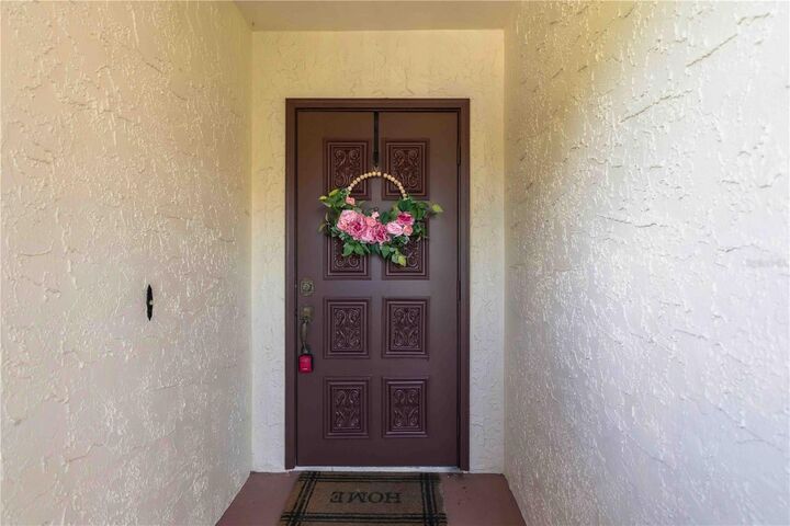 Property Photo: 6101 34th Street W 22H FL 34210